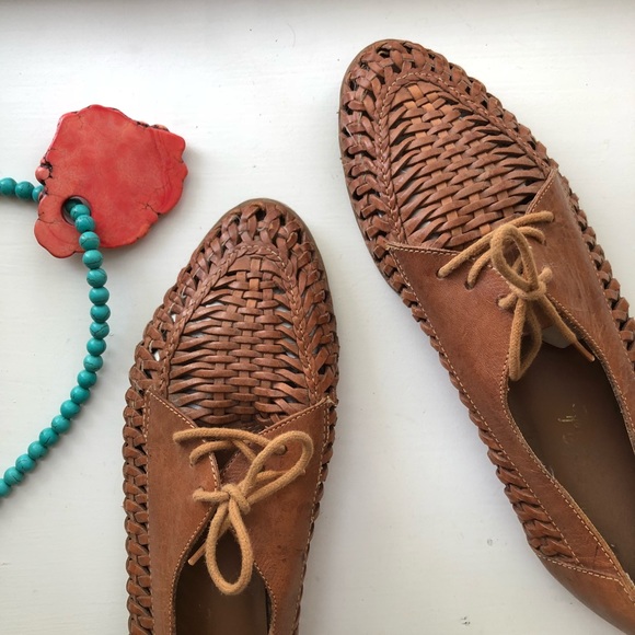 lace up huarache sandals